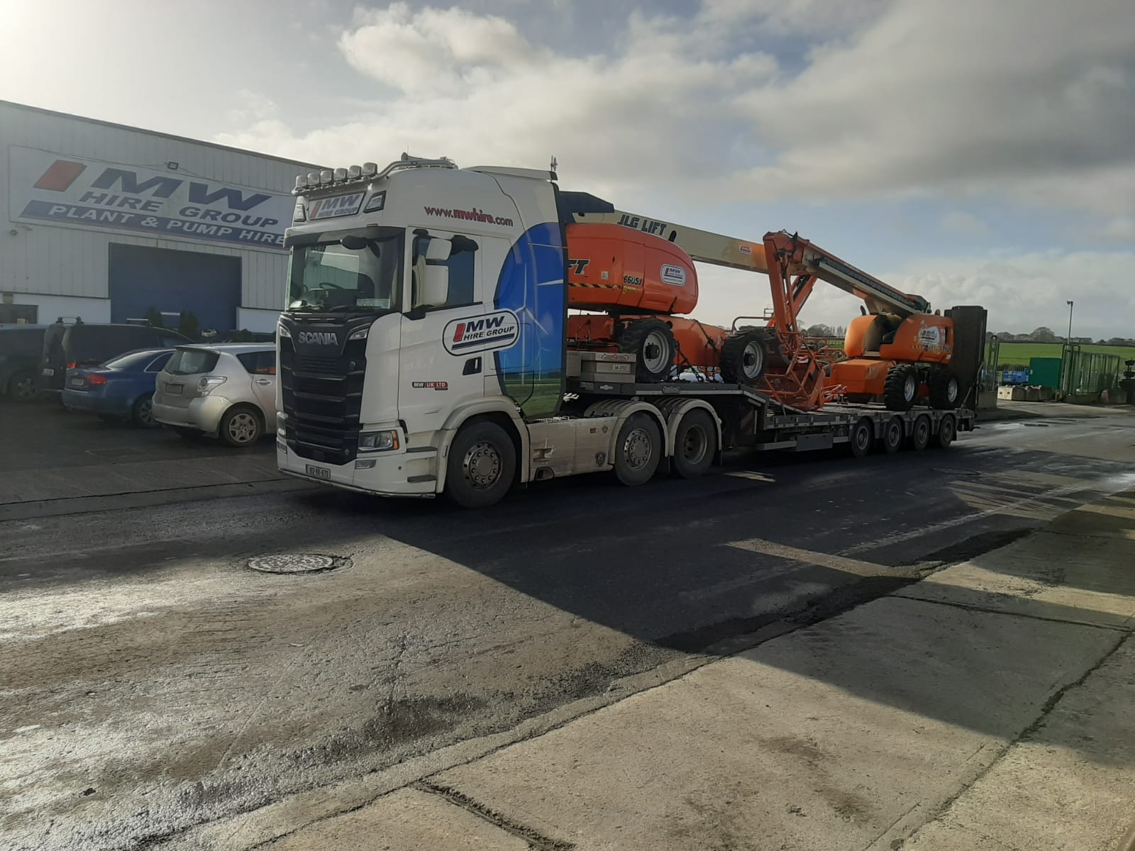 2 Ex Rentals 66ft Booms...SOLD